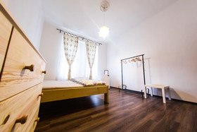 Freedom rooms and apartments