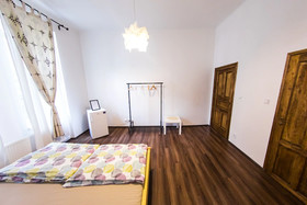 Freedom rooms and apartments