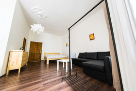 Freedom rooms and apartments