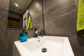 Freedom rooms and apartments