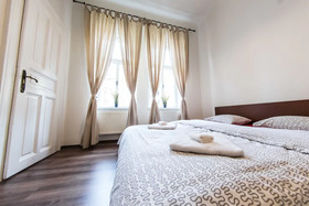 Freedom rooms and apartments