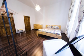 Freedom rooms and apartments