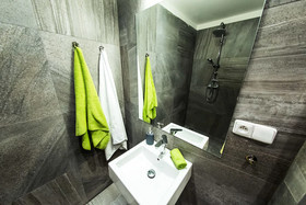Freedom rooms and apartments