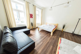 Freedom rooms and apartments