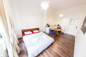 Freedom rooms and apartments