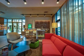 Holiday Inn Prague Airport