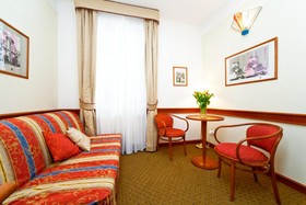Hotel 16