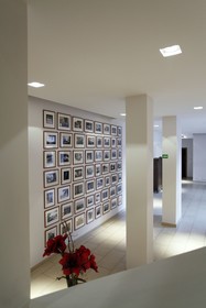Hotel Carol