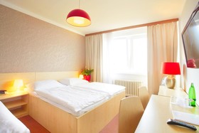 Hotel Charles Central