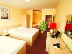 Hotel Charles Central