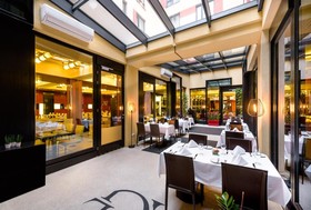 Hotel Grand Majestic Plaza