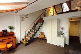 Hotel Bookquet