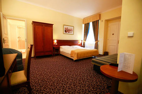 Hotel Louis Leger