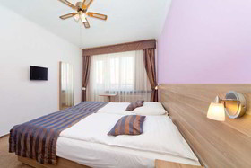 Hotel Meda Art Of Museum Kampa