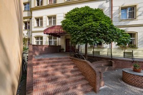Hotel Ostruvek
