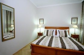 Hunger Wall Residence