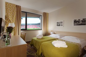Iris Hotel Eden