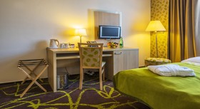 Iris Hotel Eden