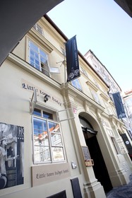 Little Town Budget Hotel - Hostel
