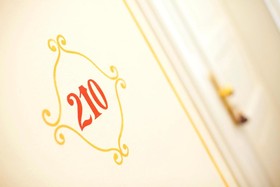 Hotel Louis Leger