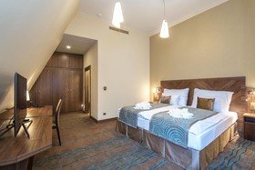 Merchant's Crown Hotel