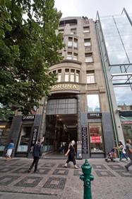 Merchant's Crown Hotel