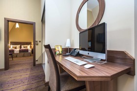 Merchant's Crown Hotel