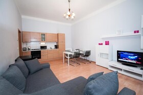 Modern Cozy Apartment by Ruterra