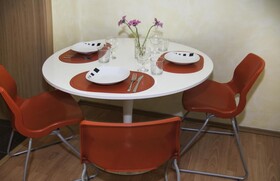 Modern Cozy Apartment by Ruterra