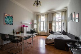 Modern Cozy Apartment by Ruterra