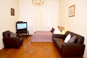 Modern Cozy Apartment by Ruterra