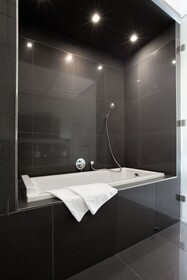 Old Town Square Residence by Emblem