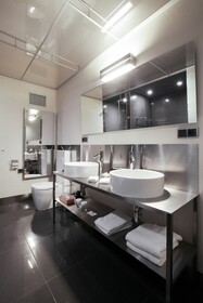 Old Town Square Residence by Emblem