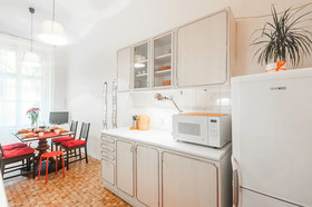 Ostrovni Astra Apartments