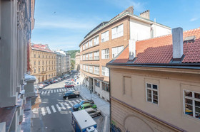 Ostrovni Astra Apartments