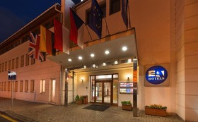 EA Hotel Populus