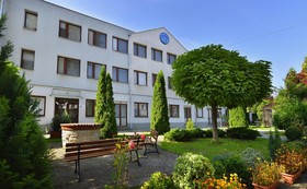 EA Hotel Populus
