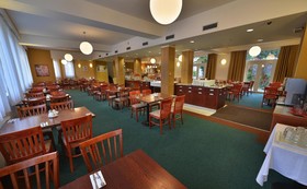 EA Hotel Populus