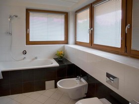 EA Hotel Populus