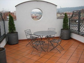 PVH Charming Flats Horejsi Nabrezi