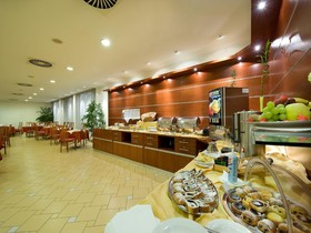 Ramada by Wyndham Airport Prague