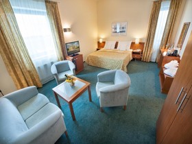 Ramada by Wyndham Airport Prague