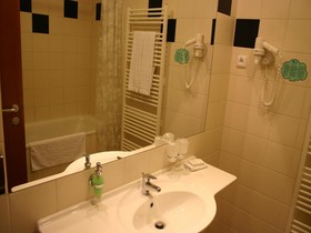 Ramada by Wyndham Airport Prague