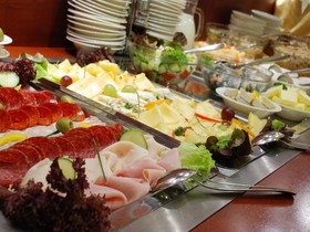 Ramada by Wyndham Airport Prague