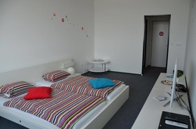 Rest & Fun Center