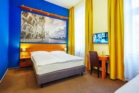 Metropolitan Old Town hotel