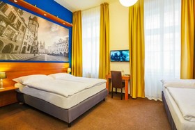 Metropolitan Old Town hotel