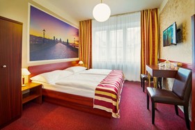 Metropolitan Old Town hotel