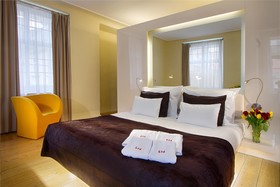 Hotel Three Storks