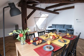 White Swan Boutique Apartments